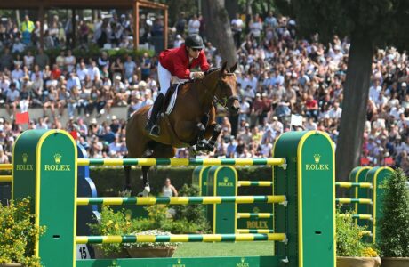 CSIO Roma - Master d’Inzeo: binomi da 18 paesi in gara e oltre un milione di prize money 1 Karl Cook e Caracole de la Roque vittoriosi nel Rolex Rome Grand Prix 2024 dello CSIO Roma Piazza di Siena
