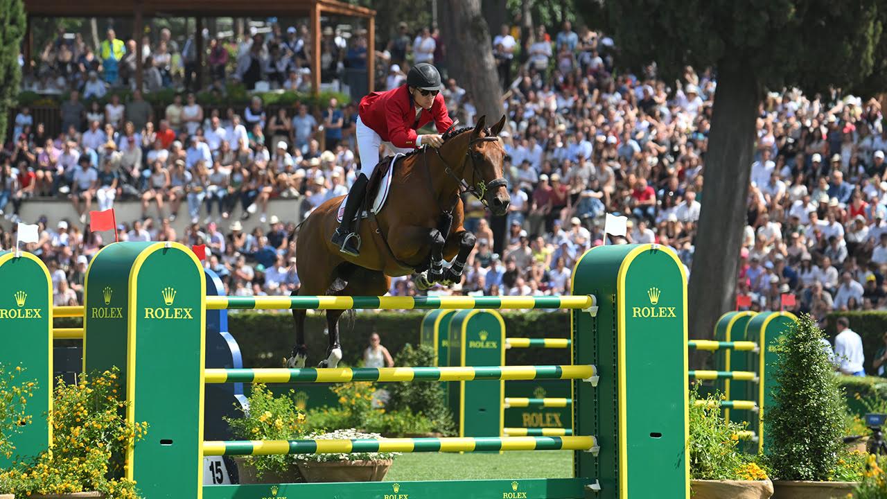 Karl Cook e Caracole de la Roque vittoriosi nel Rolex Rome Grand Prix 2024 dello CSIO Roma Piazza di Siena