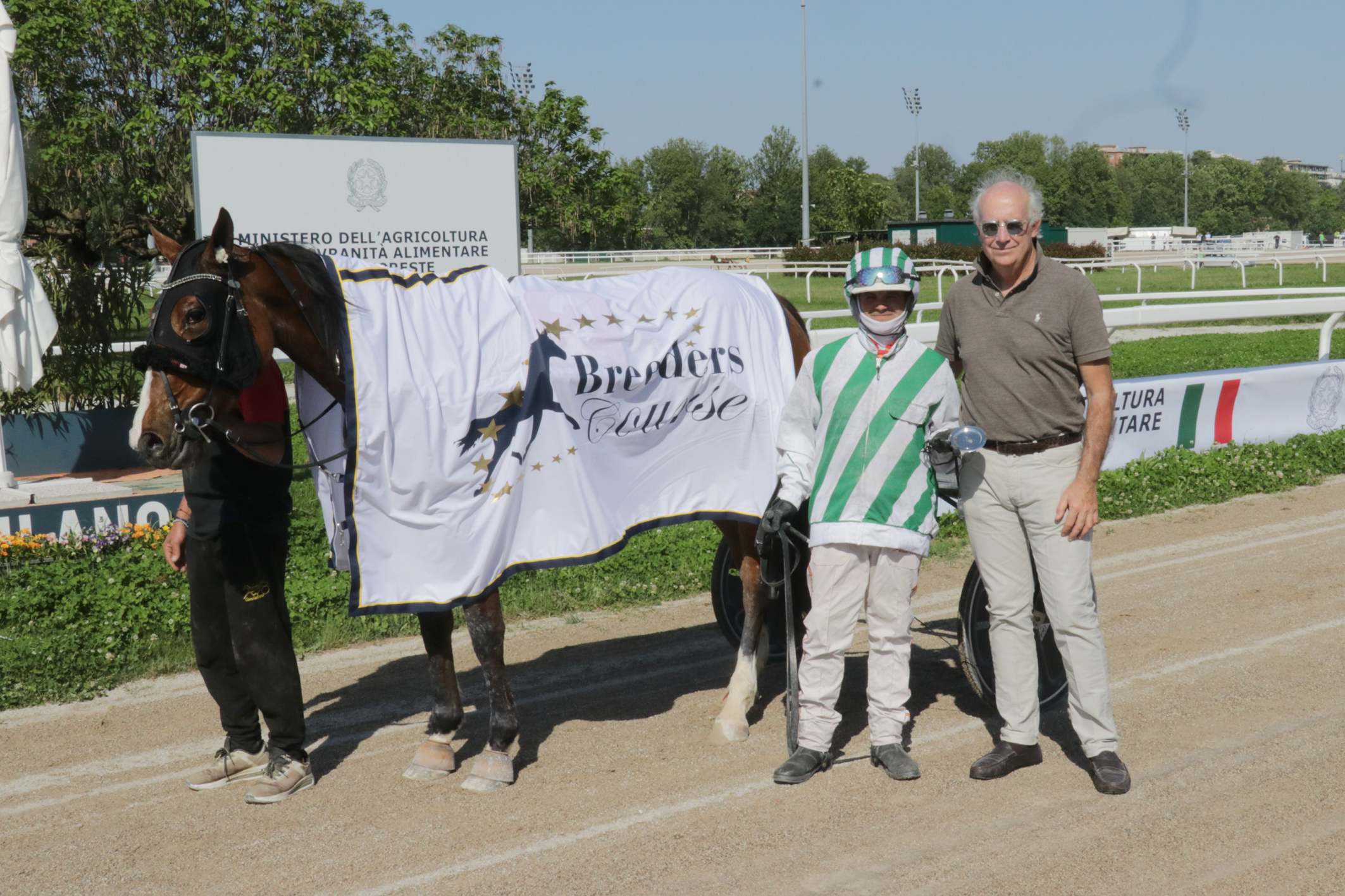 San Siro Trotto: il risultati del 2 maggio e il saluto a Enzo Giordano, proprietario di Varenne 3 San Siro Vincente DIVISIONE FEMMINE BREEDERS COURSE GAGA LADY