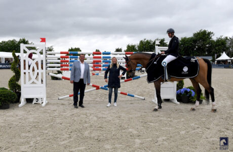 Sport di alto livello in un ambiente elettrizzante al Jumping International de Cantelau 4*. 1 Sport di alto livello in un ambiente elettrizzante al Jumping International de Cantelau 4*.