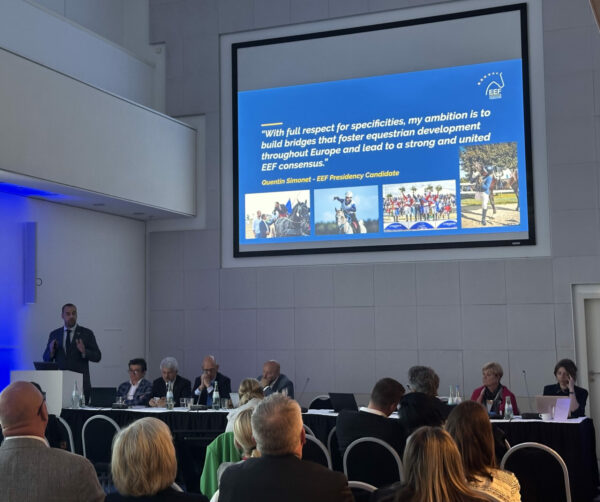 Quentin Simonet eletto Presidente della Federazione Equestre Europea, promette unità, sviluppo e maggiore sostegno alle Federazioni nazionali. 22 Quentin Simonet eletto Presidente della Federazione Equestre Europea
