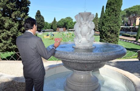 Piazza di Siena, Nepi Molineris: “La Fontana dei Pupazzi un regalo per tutti noi e non c’è niente di più bello che lasciare grazia e bellezza in eredità”. 1 Piazza di Siena, Nepi Molineris (ad Sport e Salute): “La Fontana dei Pupazzi un regalo per tutti noi