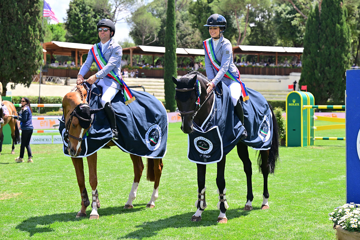Italian Champions Tour 2025 a Piazza di Siena chiama, Fhorse Team e Heques team Elite rispondono 1 Piazza di Siena, chiama, Fhrse Team e Heques team Elite Rispondono.