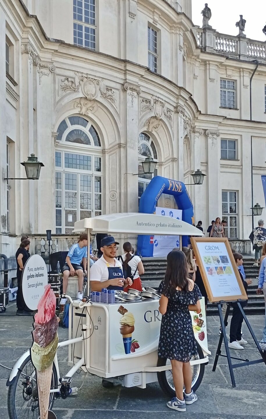 GROM, il gusto autentico che ha celebrato il “Galà dei Cavalieri” di FISE Piemonte 2 Gelato Grom alla Reggia Stupinigi per la Cerimonia di Premiazione di FISE Piemonte