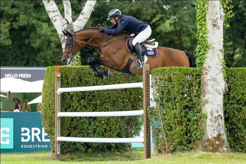 Robert Whitaker scrive la storia all’Al Shira’aa Derby di Hickstead 2025 con Gentlemen VD Veldhof 1 IMG 1838