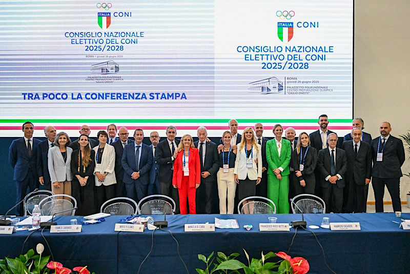 Luciano Buonfiglio è il nuovo Presidente del CONI: eletti anche i Vice Presidenti Diana Bianchedi e Marco Di Paola 1 IMG 1998