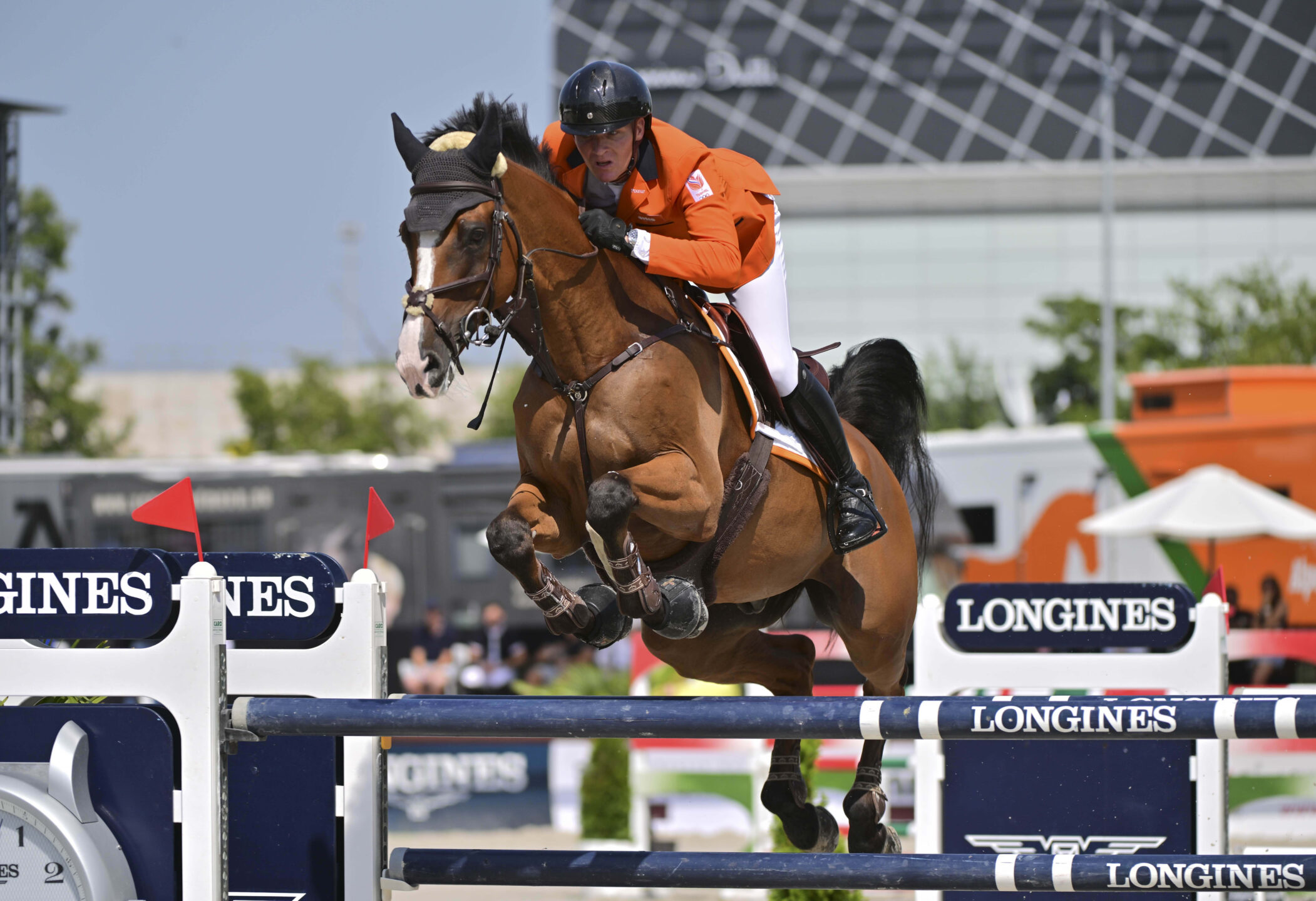 Budapest si prepara all'azione: la semifinale delle Longines EEF Series richiama 12 nazioni nell'arena. 3 Romp