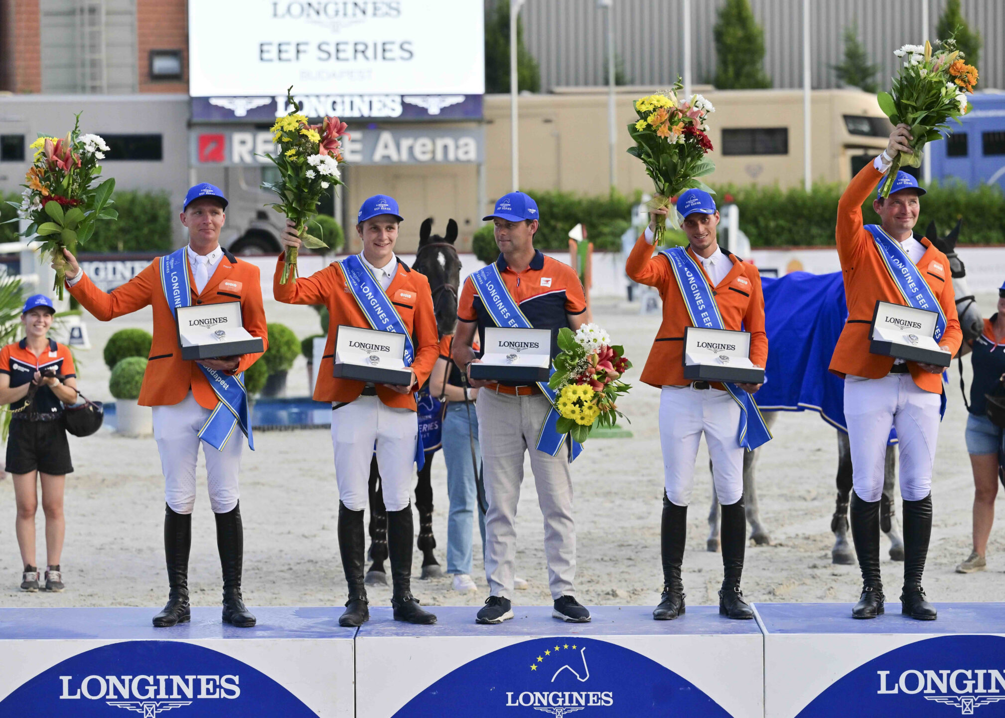Budapest si prepara all'azione: la semifinale delle Longines EEF Series richiama 12 nazioni nell'arena. 2 olanda