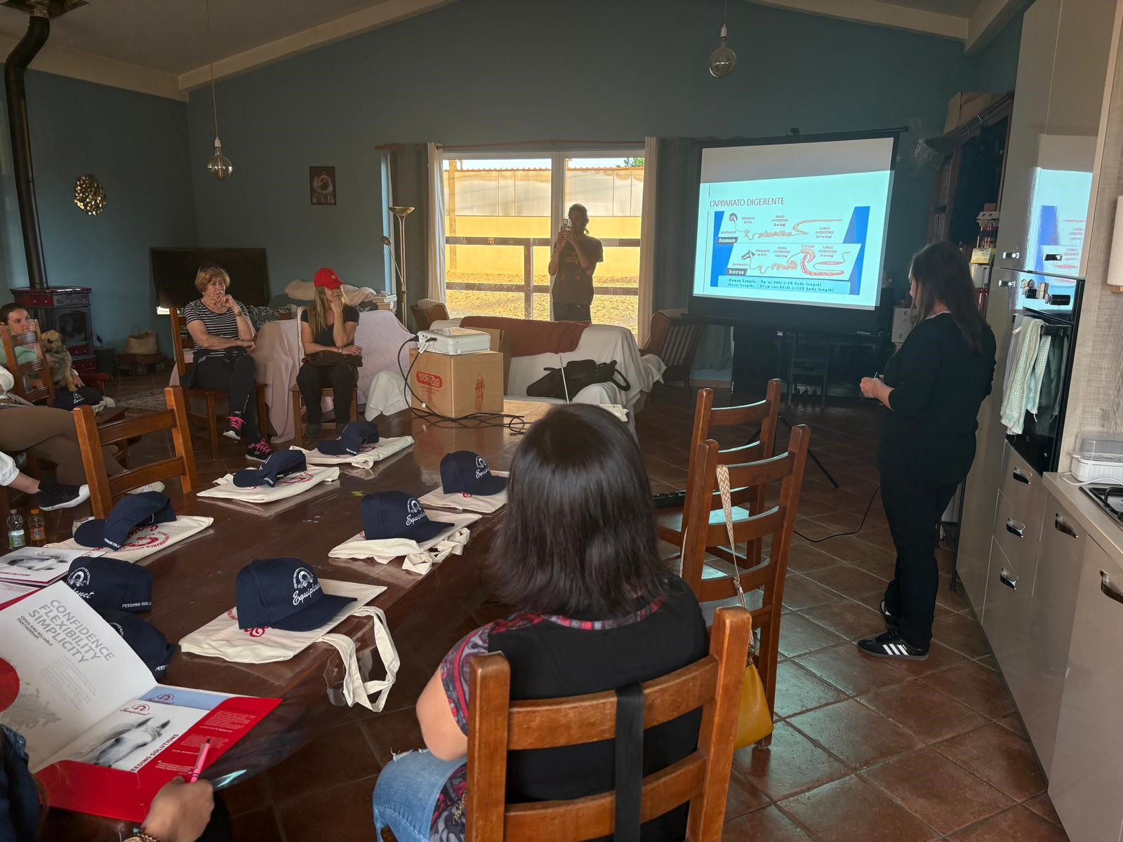 Formazione in movimento per il futuro dell’equitazione con Equiplanet 3 scuderia