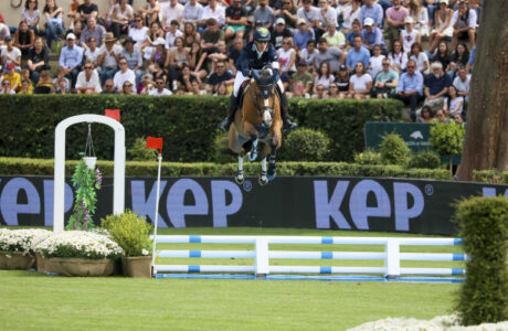 Falsterbo Horse Show 2025: i grandi nomi dell’equitazione mondiale pronti a sfidarsi in Svezia 1 Henrik von Eckermann su Iliana Piazza di Siena 2023
