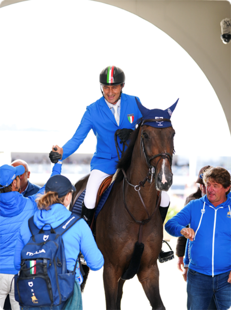 A Photo Series from the FEI Jumping European Championships 2025 5 Questa immagine ha l'attributo alt vuoto; il nome del file è immagine-5.png