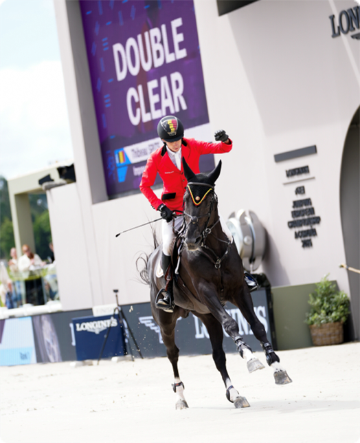 A Photo Series from the FEI Jumping European Championships 2025 8 Questa immagine ha l'attributo alt vuoto; il nome del file è immagine-8.png
