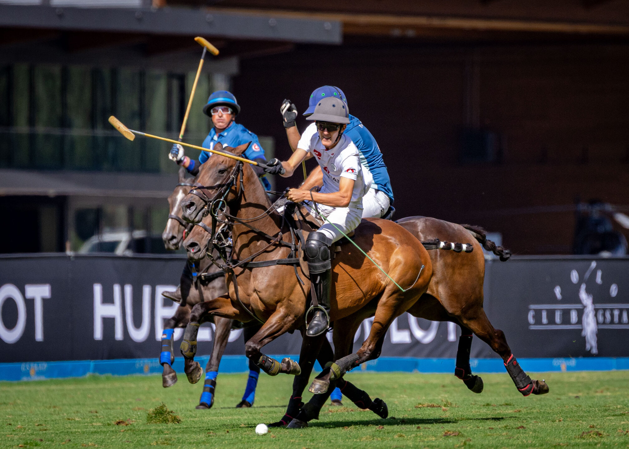 Semifinali infuocate accendono Gstaad: il Polo ai massimi livelli per la 27ª Hublot Polo Gold Cup. 1 Polo Gstaad 2025