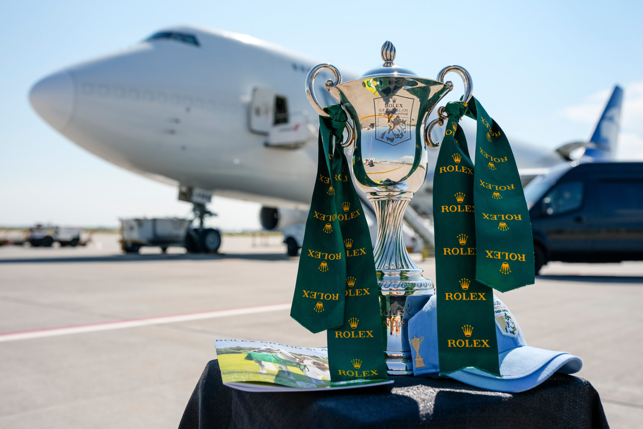 Ali e Zoccoli: a Calgary atterra il primo Boeing 747 con 51 cavalli campioni per il 50° Spruce Meadows “Masters” 1 arrivati i cavalli a Calgary Spruce Meadows per l'edizione Rolex 2025