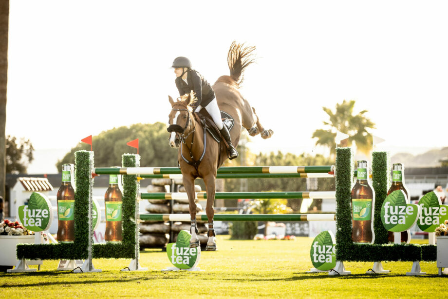 Paris Sellon e Anna Jo trionfano per gli Stati Uniti nel Trofeo Fuze Tea. 3 161025OSST1 MClark 43 1