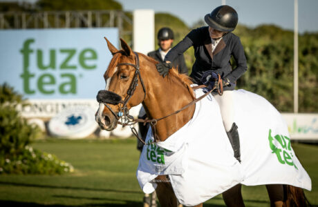 Paris Sellon e Anna Jo trionfano per gli Stati Uniti nel Trofeo Fuze Tea
