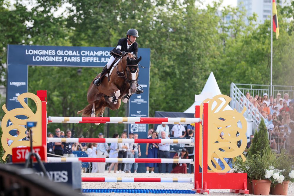 Gilles Thomas scrive la storia: il più giovane campione LGCT di sempre conquista il titolo con due tappe d’anticipo. 1 Gilles Thomas e Ermitage Kalone