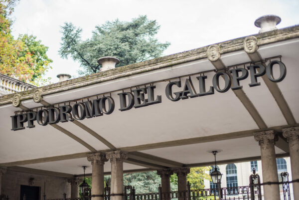 INGRESSO IPPODROMO SNAI SAN SIRO GALOPPO MILANO