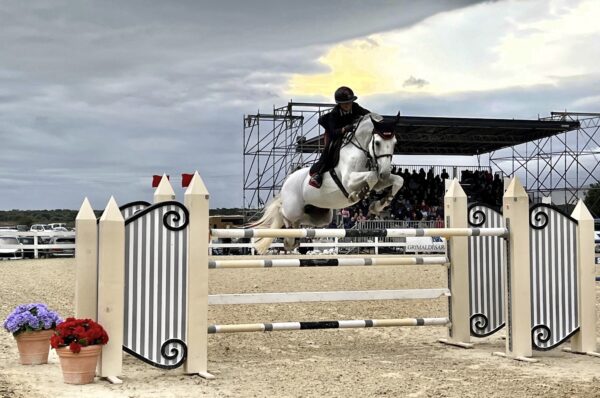 Al Sardegna Jumping Tour di Tanca Regia Elisa Chimirri batte papà Bruno 49 img 8456