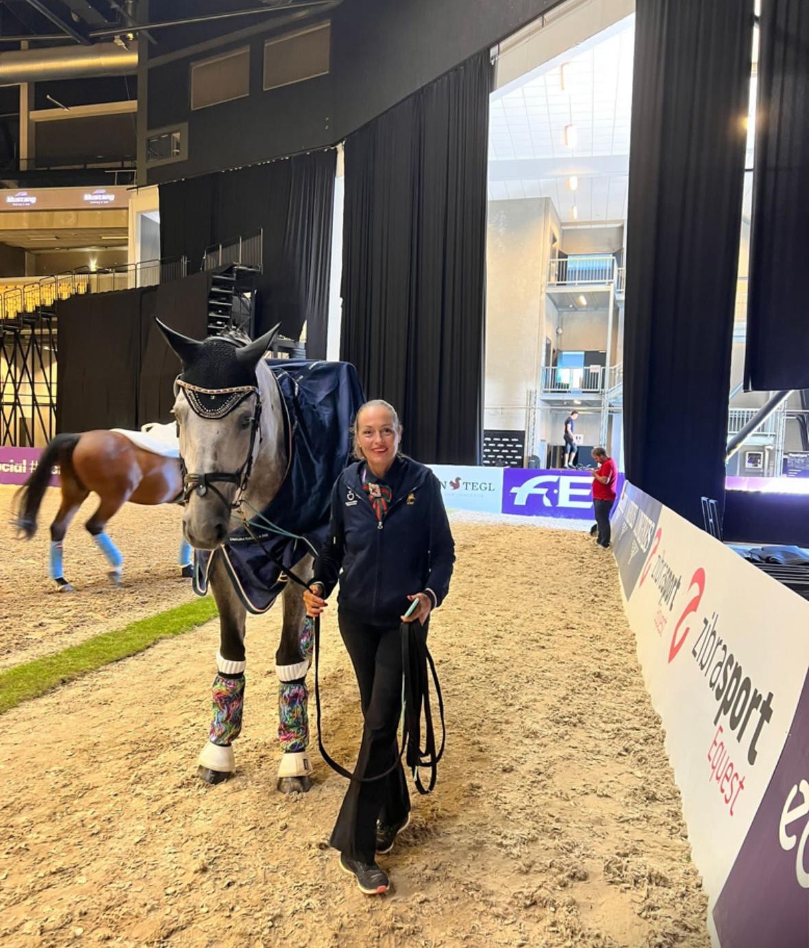 Il ruolo del longeur nel volteggio: l’intervista a Claudia Petersohn 2 4ef4a6a6 05bc 4a5a 990b 79729ebb0bb2