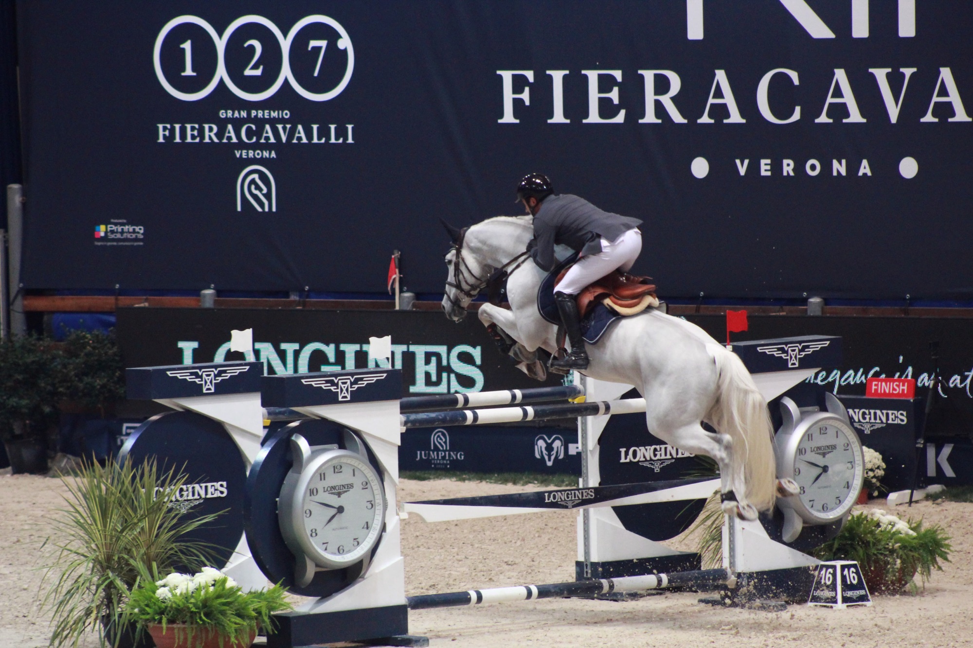 8e7df2dd 9a65 41c5 a0de efd373eb7104