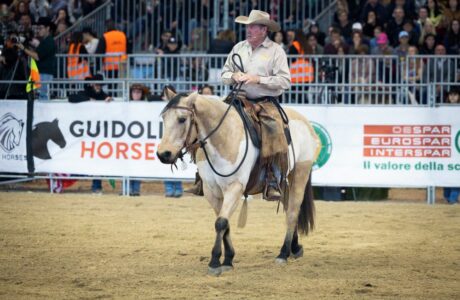 Dalla tecnologia alla Cultura Equestre: Fieracavalli 2025 rinnova il su9o primo impegno per il benessere del cavallo.
