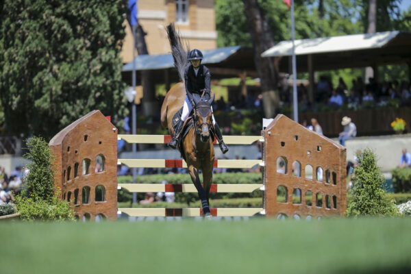 Nina Mallevaey su Dynastie de Beaufour Roma allo CSIO Roma 2025