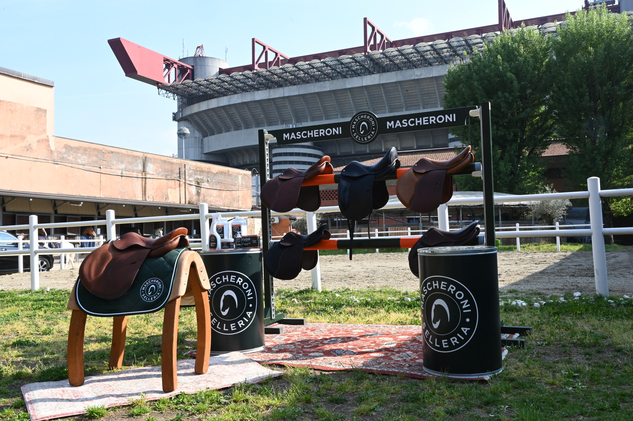stadio san siro shop mascheroni selleria al CIL di milano