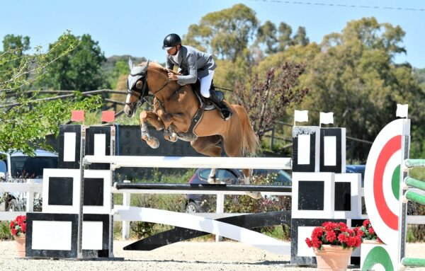 Salto ostacoli: a Tanca Regia il Gran Premio è griffato Gianleonardo Murruzzu-Blandina