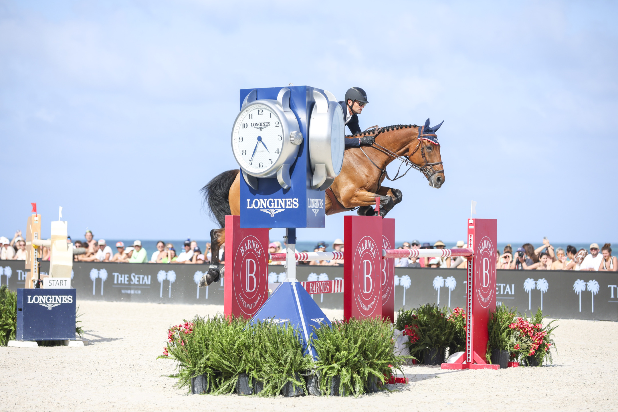 Il LGCT di Miami si accende: Sophie Hinners conquista il Day 2 2 Pereira De Menezes Eduardo CSI5 H5 Kontador VDM 150 Miami Beach 20260404 R3LB1009