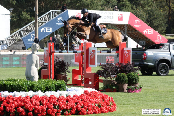 Victor Bettendorf, in sella a Horacio du Gué ©PSV-J.Morel