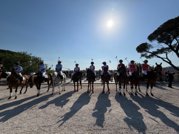 Il Polo a Piazza di Siena e l’occasione unica di tifare Italia.