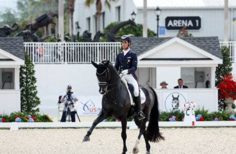 Christian Simonson domina il Grand Prix Dressage USA: Indian Rock trascina il campione in vetta a Ocala.