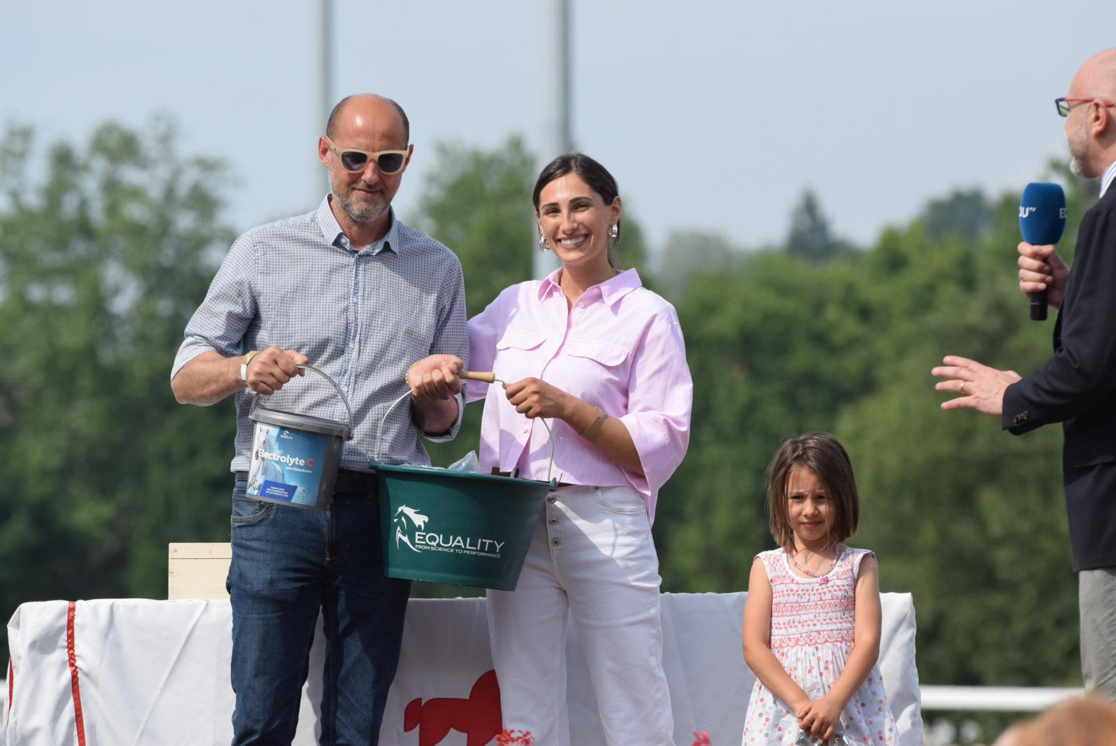 La giornata Equality di San Siro: tecnica, spettacolo e risultati di valore alla vigilia del Derby 3 Ippodromo San Siro galoppo Micol MEiohas Equality 2
