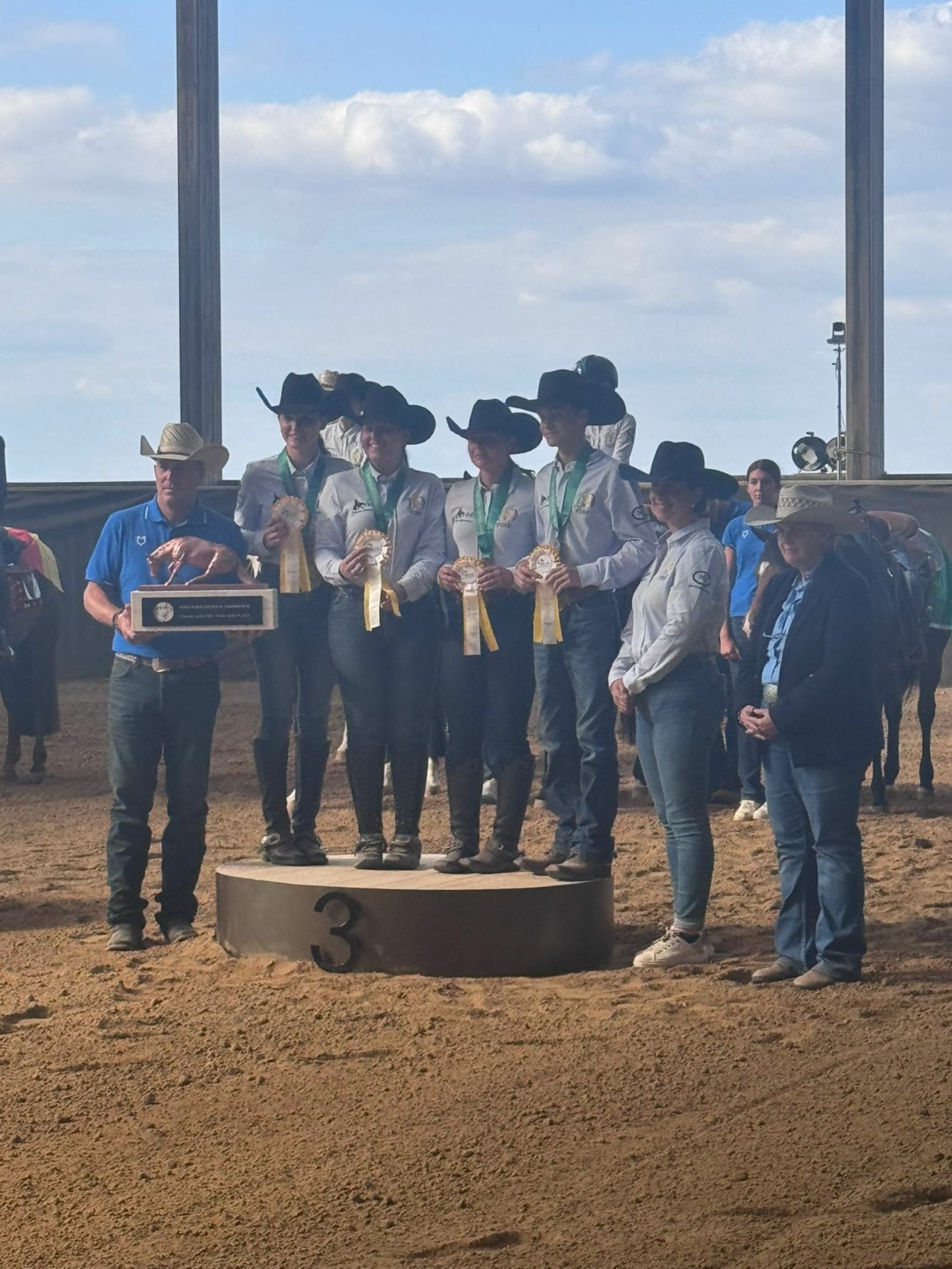 Mondiali di Reining Continentali 2026: l’Italia apre con un oro Children e due i bronzi Prime Time e Young non Pro 12 Bronzo team Young non pro
