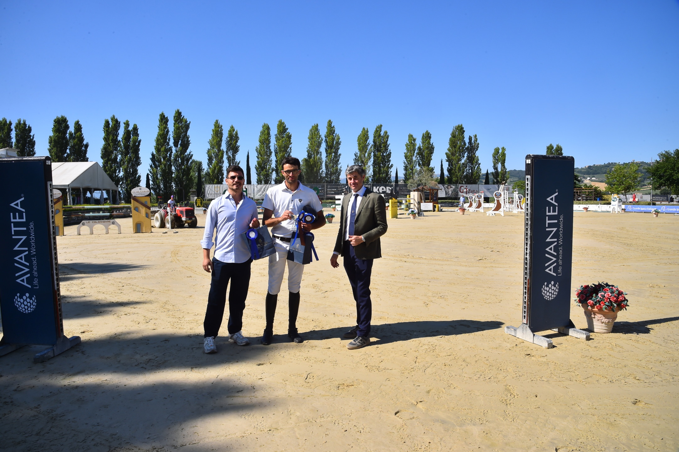 Filippo Sertori a Montefalco per la terza tappa del circuito fise cavalli giovani sponsored by avantea