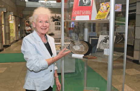 Dr. Doris Beaujean