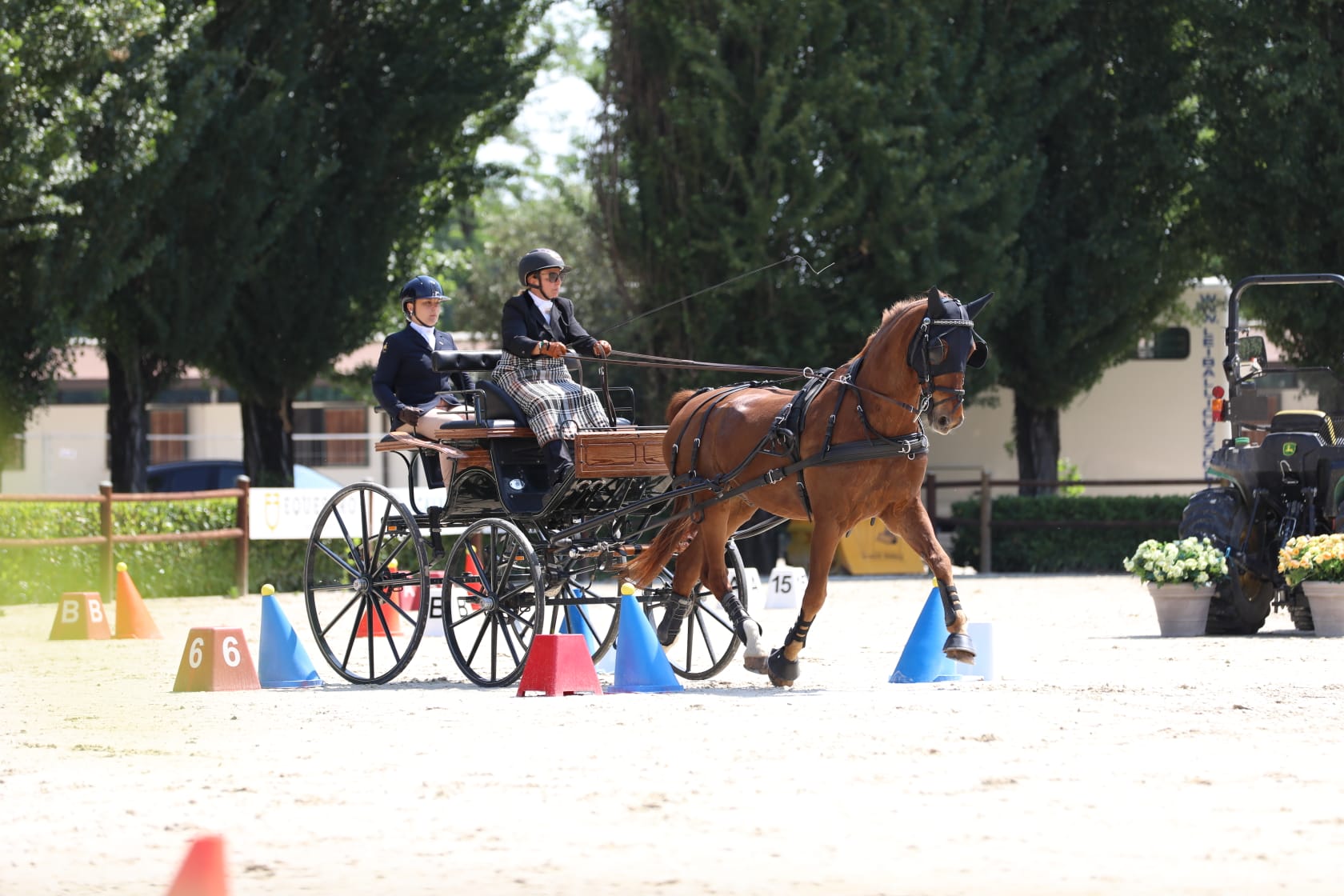 Francesca Pieri: «Gli attacchi permettono di riscoprire il cavallo in un modo completamente diverso» 3 Francesca Pieri 7