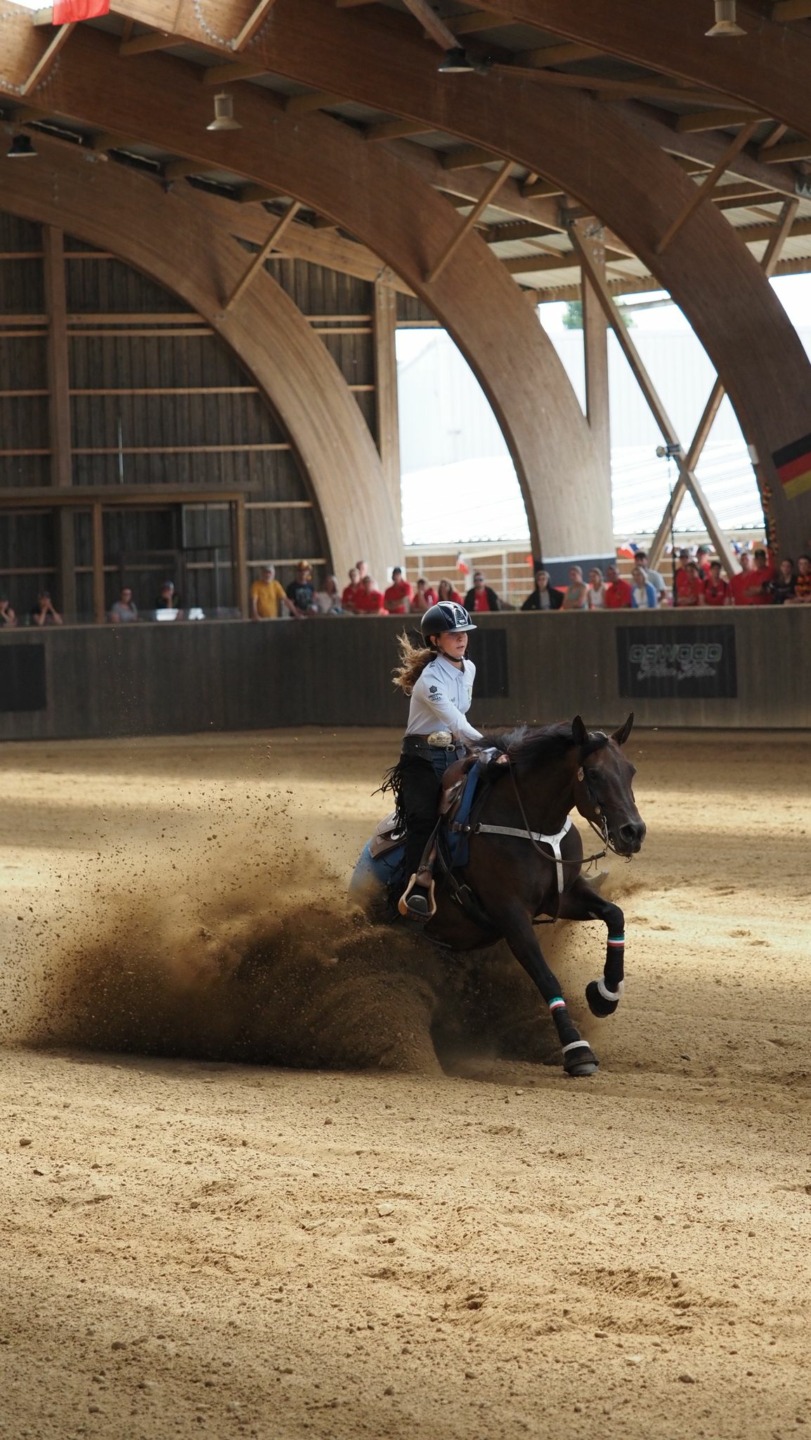 Mondiali di Reining Continentali 2026: l’Italia apre con un oro Children e due i bronzi Prime Time e Young non Pro 10 Zambelli Ludovica