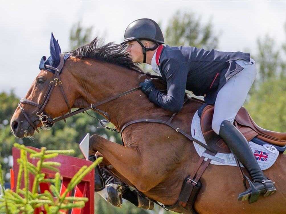Due campioni olimpici guidano la squadra britannica per la Nations Cup di Hickstead, Harry Charles e Ben Maher.
